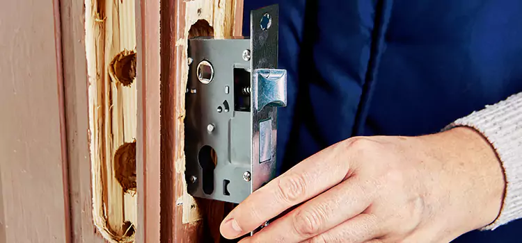 Garage Door Lock Replacement Fayetteville